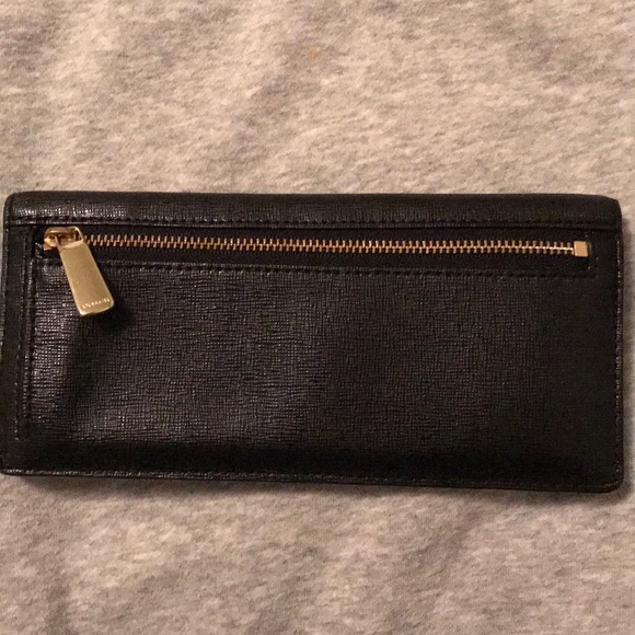 SOLD!! Final Price - Coach envelope wallet - Picture 4 of 7